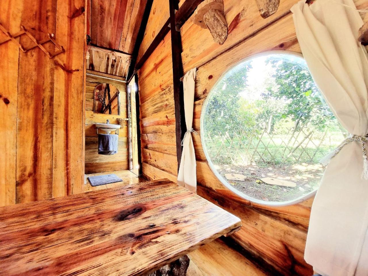 Homestay Vuon Trai Cay Nhiet Doi Vo Uu Garden Bảo Lộc Extérieur photo
