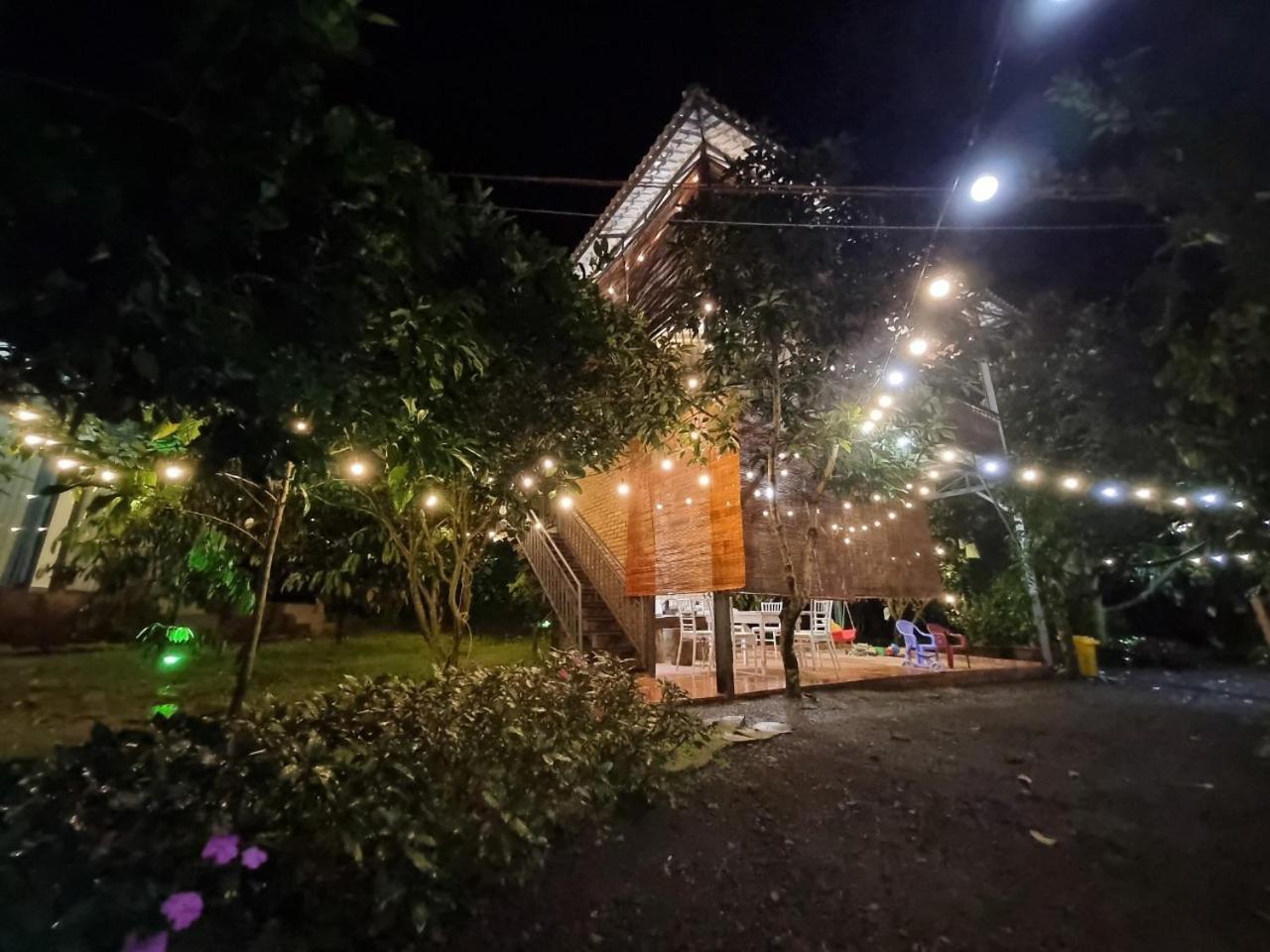 Homestay Vuon Trai Cay Nhiet Doi Vo Uu Garden Bảo Lộc Extérieur photo